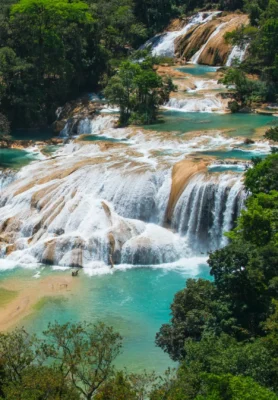 CASCADAS DE AGUA AZUL